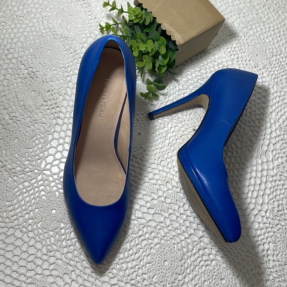 Le Chateau Royal blue leather stilettos US9 worn once! - Picture 1 of 9